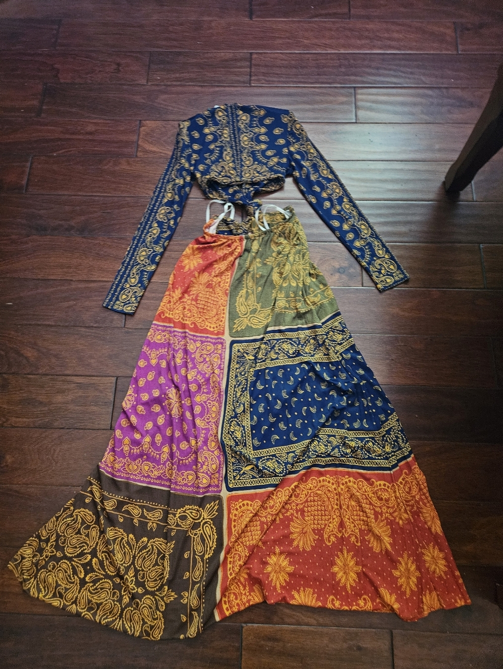 Farm Rio Bandana Dream Cut Out Maxi Dress - Picture 7 of 10